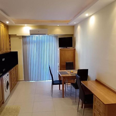 דירות Zebbug  Marsalforn Sea Front Studio מראה חיצוני תמונה